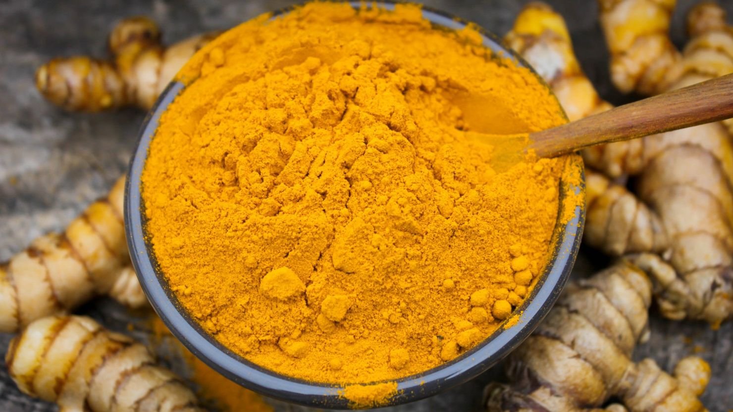 Turmeric powder